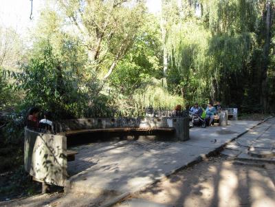 Прикрепленное изображение: Беседка со скамейками.jpg